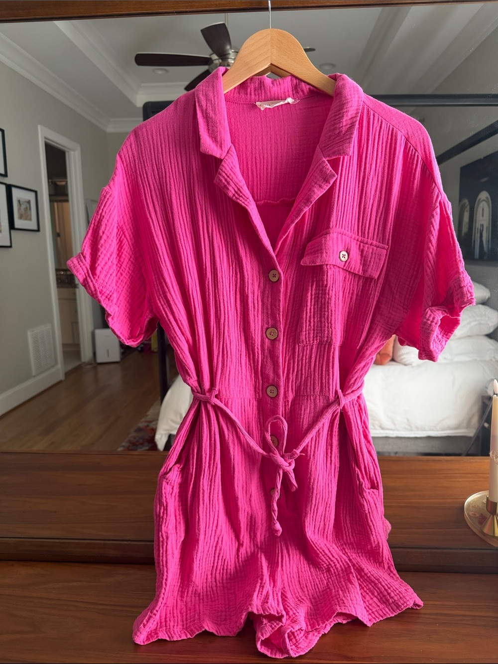 Women's Hot Pink Short Sleeve Romper M